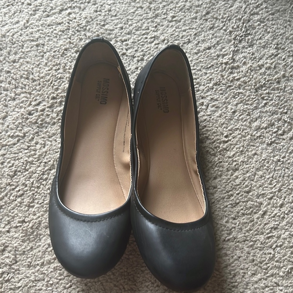 Black flats